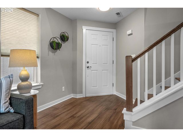 20463 Sw TESORO Ct, Beaverton, OR 97003