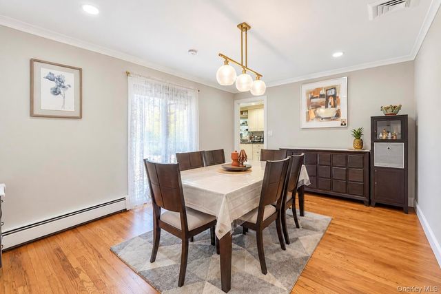 271 Syosset Woodbury Road, Woodbury, NY 11797