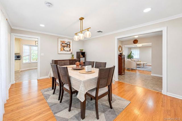 271 Syosset Woodbury Road, Woodbury, NY 11797