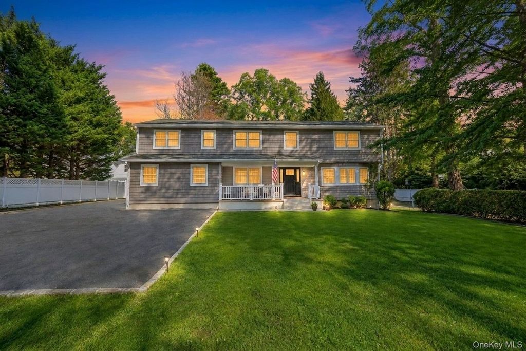 271 Syosset Woodbury Road, Woodbury, NY 11797 — photo 2