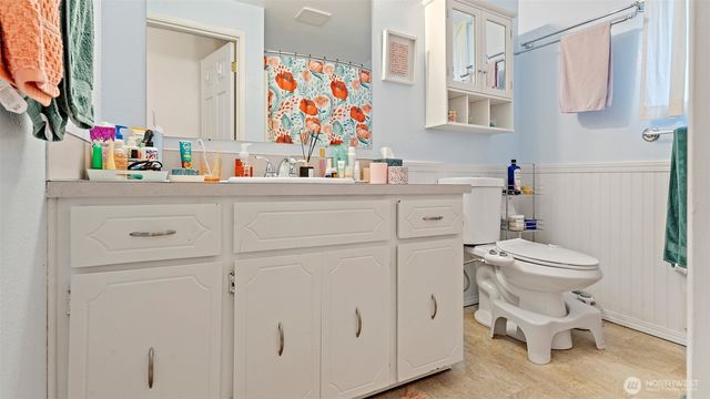 3801 54th Street Court NW, Gig Harbor, WA 98335