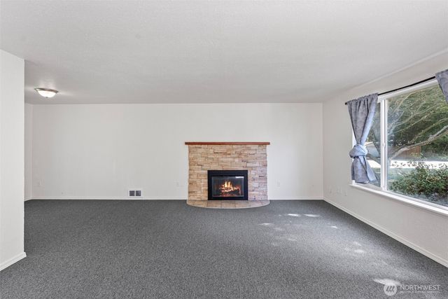 3801 54th Street Court NW, Gig Harbor, WA 98335