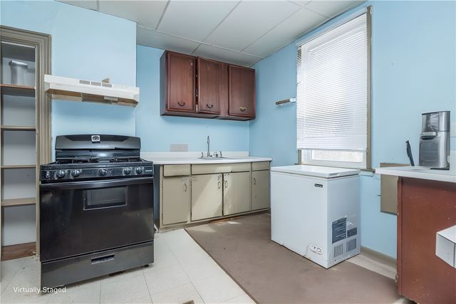 203 57th St, Lawrenceville, PA 15201