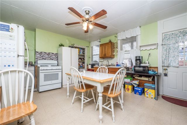 203 57th St, Lawrenceville, PA 15201