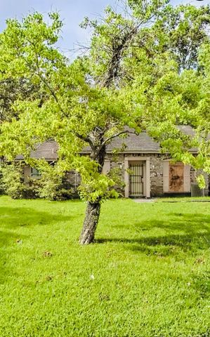 9254 Richland Drive, Houston, TX 77078