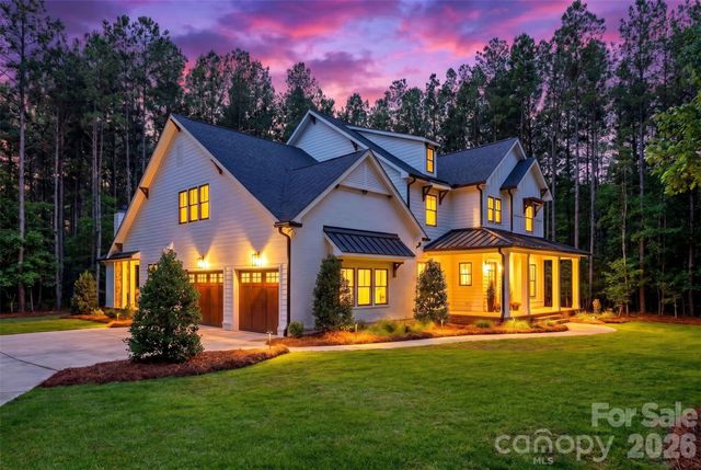 116 Silver Falls Drive, Troutman, NC 28166