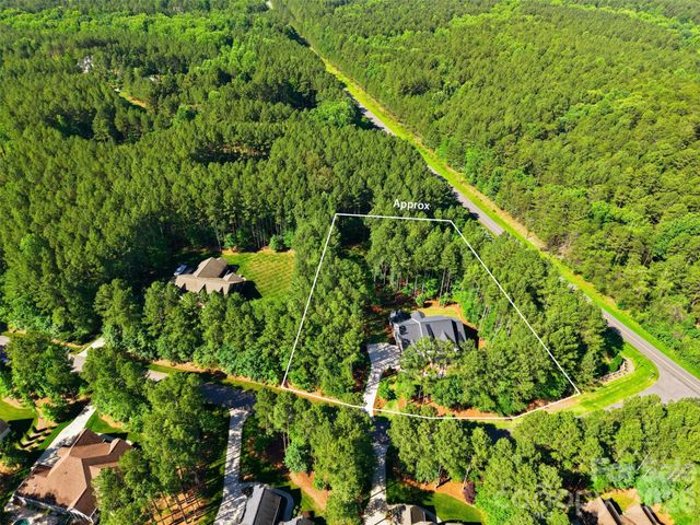 116 Silver Falls Drive, Troutman, NC 28166