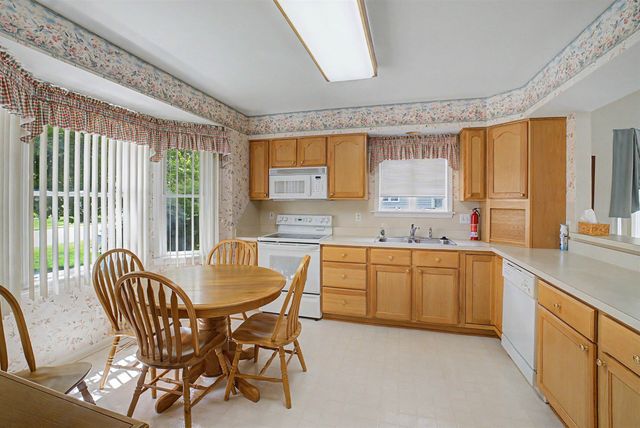 4264 Springbrook Drive, Swartz Creek, MI 48473