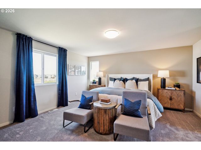 746 MERRIOTT Ln, Woodburn, OR 97071