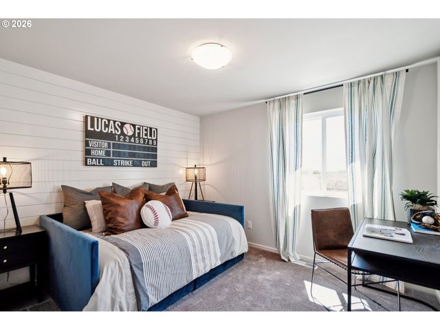 746 MERRIOTT Ln, Woodburn, OR 97071