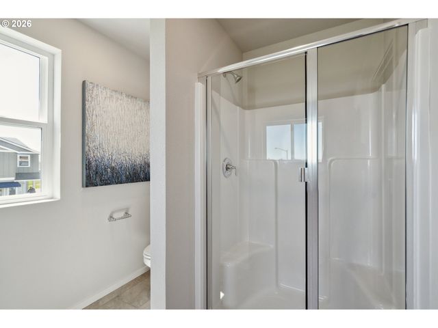 746 MERRIOTT Ln, Woodburn, OR 97071