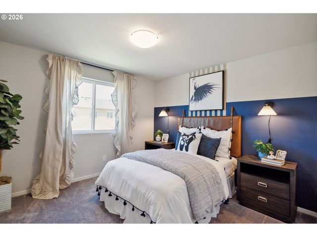 746 MERRIOTT Ln, Woodburn, OR 97071