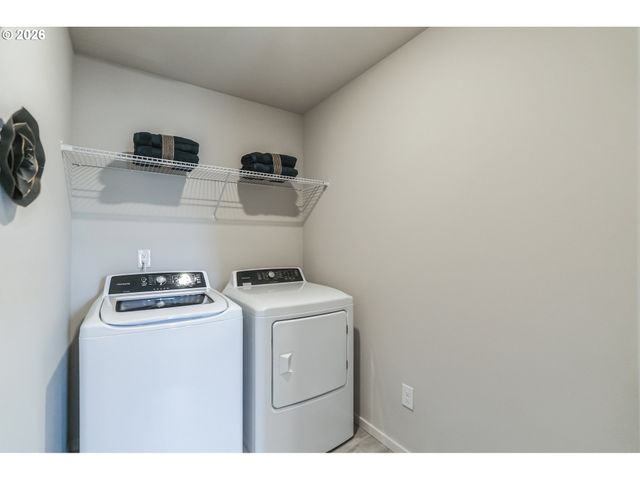 746 MERRIOTT Ln, Woodburn, OR 97071