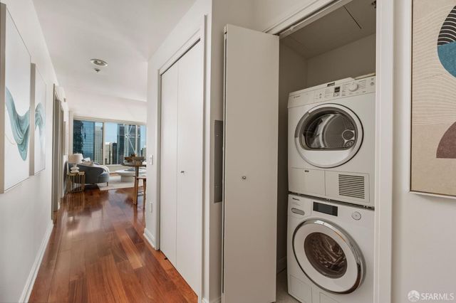 425 1st Street 3307, San Francisco, CA 94105
