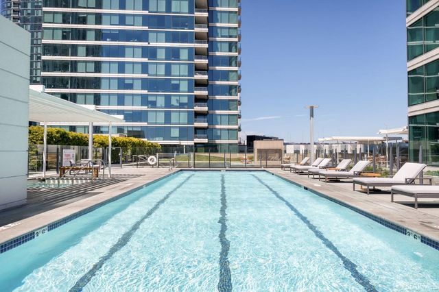 425 1st Street 3307, San Francisco, CA 94105