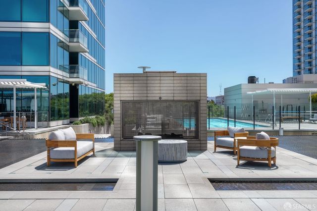 425 1st Street 3307, San Francisco, CA 94105