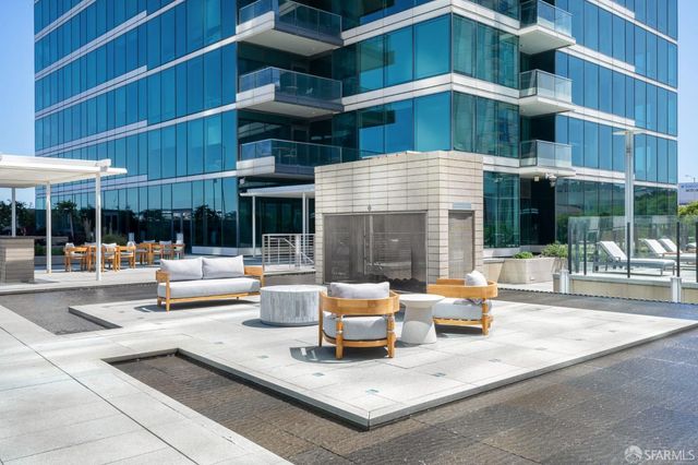 425 1st Street 3307, San Francisco, CA 94105
