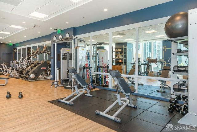 425 1st Street 3307, San Francisco, CA 94105