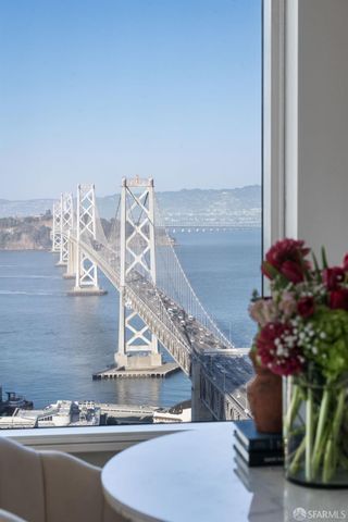 425 1st Street 3307, San Francisco, CA 94105