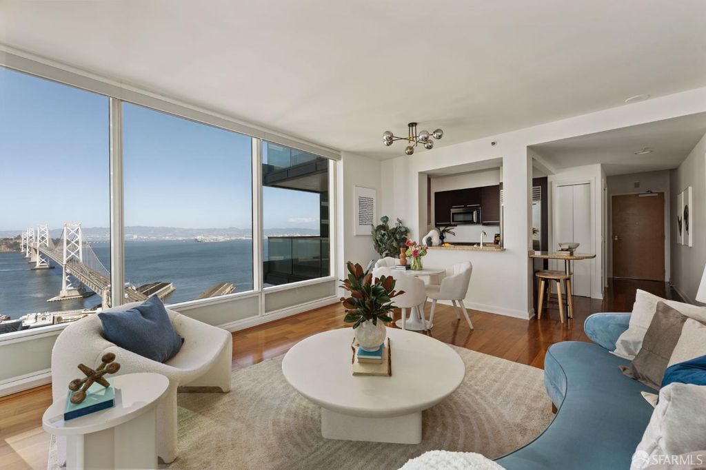 425 1st Street 3307, San Francisco, CA 94105
