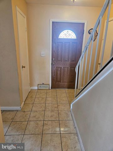 628 SWEETBRIAR DR, Harrisburg, PA 17111