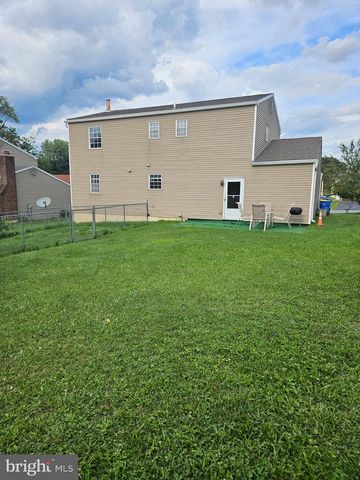 628 SWEETBRIAR DR, Harrisburg, PA 17111