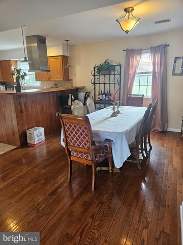 628 SWEETBRIAR DR, Harrisburg, PA 17111