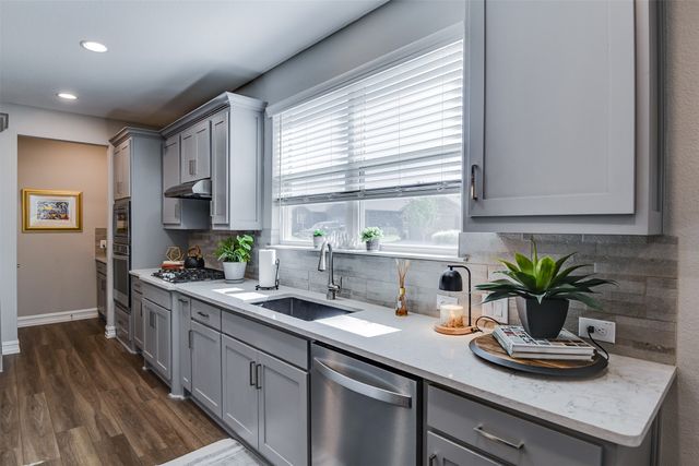 1236 Cornerstone Drive, Little Elm, TX 76227