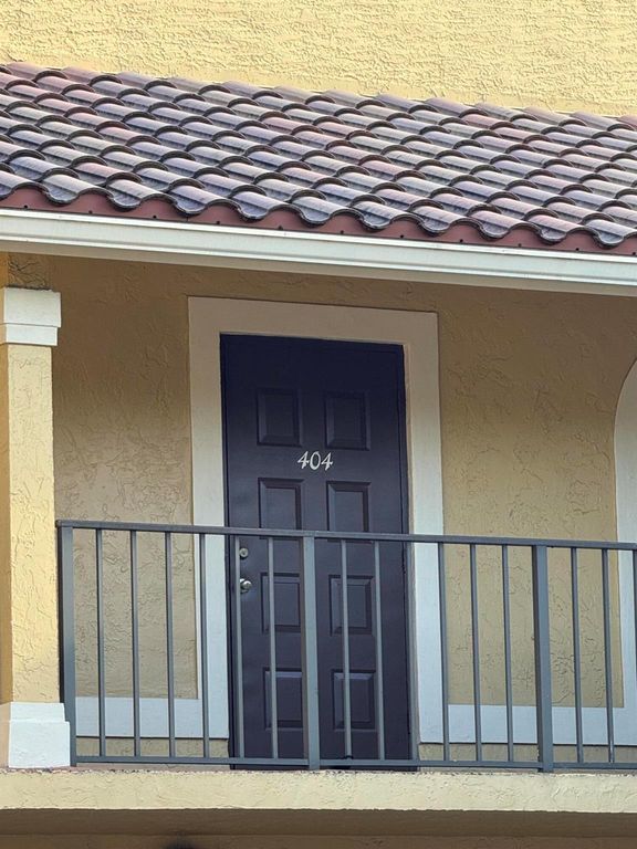 Image 3 of property listing at 6971 N Federal Highway 404, Boca Raton, FL 33487