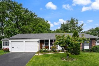 6401 Peardale Road E, Columbus, OH 43229