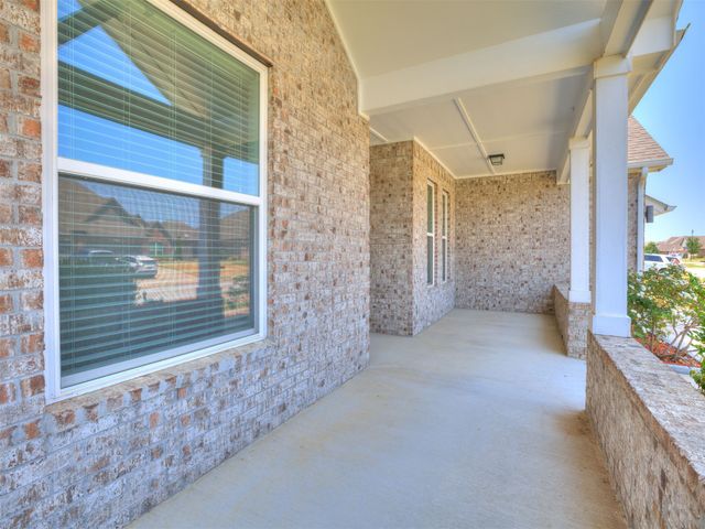 7315 E Oak Ridge Street, Broken Arrow, OK 74014