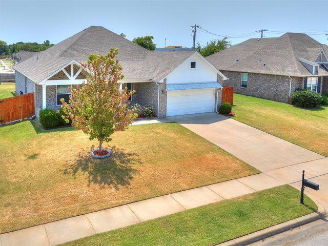 7315 E Oak Ridge Street, Broken Arrow, OK 74014