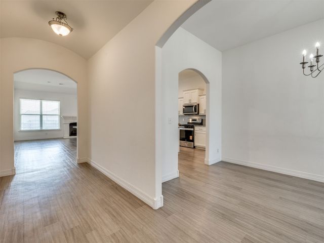 7315 E Oak Ridge Street, Broken Arrow, OK 74014