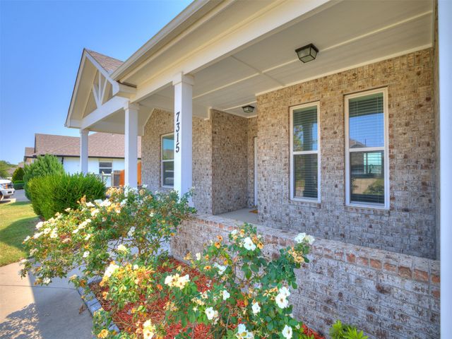 7315 E Oak Ridge Street, Broken Arrow, OK 74014