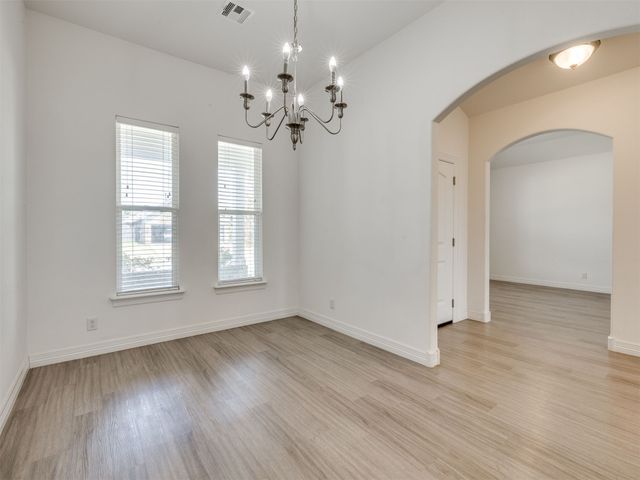 7315 E Oak Ridge Street, Broken Arrow, OK 74014
