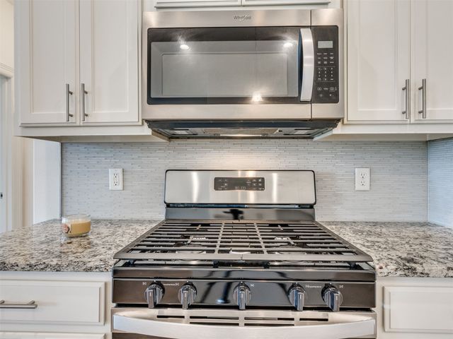 7315 E Oak Ridge Street, Broken Arrow, OK 74014