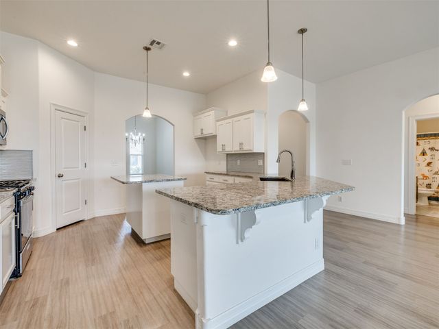 7315 E Oak Ridge Street, Broken Arrow, OK 74014