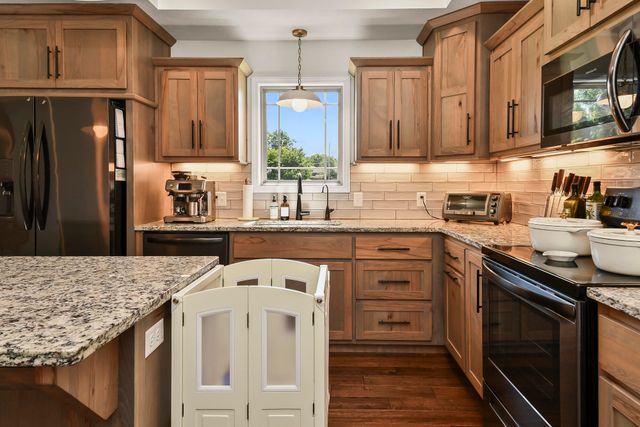 3193 W Grandview Street, Springfield, MO 65803