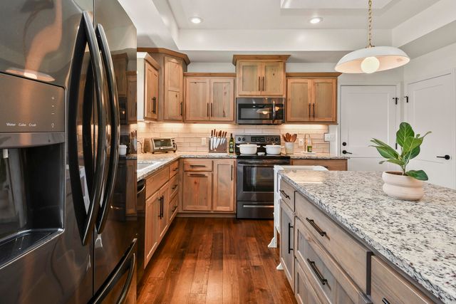 3193 W Grandview Street, Springfield, MO 65803