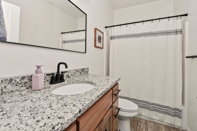 3193 W Grandview Street, Springfield, MO 65803