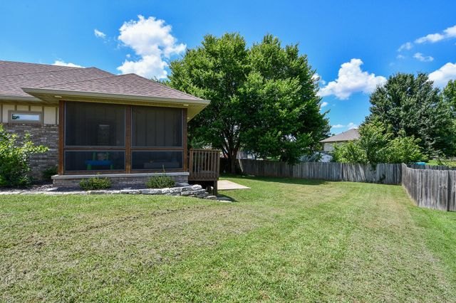 3193 W Grandview Street, Springfield, MO 65803