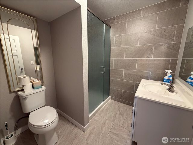 7709 Greenridge Loop SW, Olympia, WA 98512