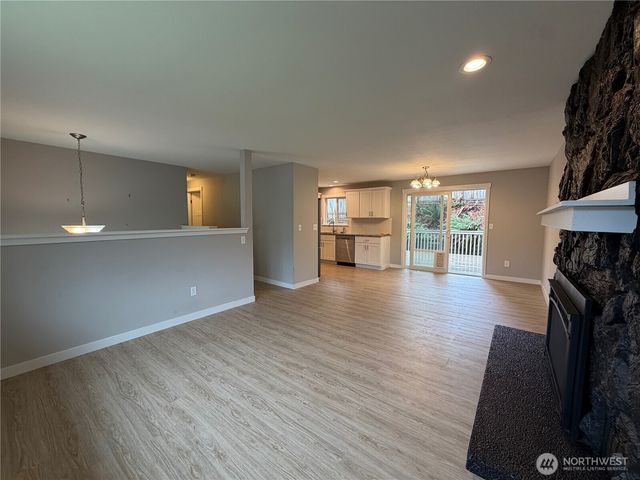 7709 Greenridge Loop SW, Olympia, WA 98512