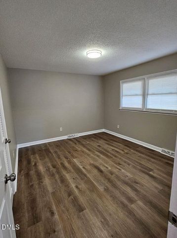 619 Everett Street, Burlington, NC 27215