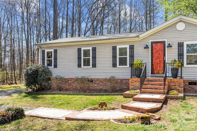 230 Valley View Drive, Clover, SC 29710