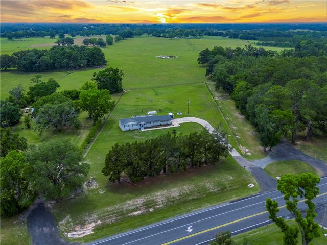 6694 S US HWY 441, Lake City, FL 32025