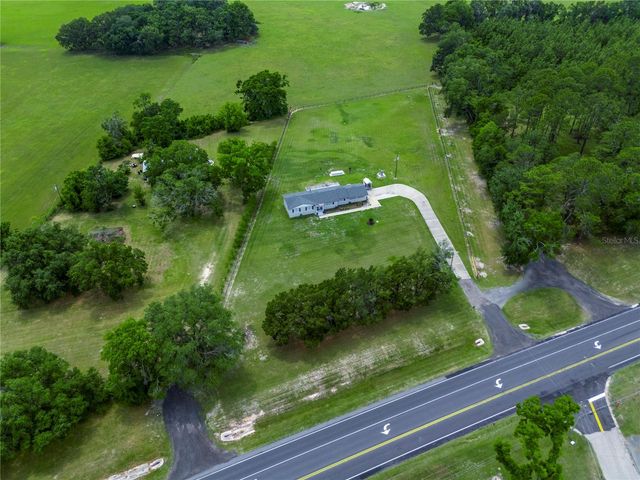 6694 S US HWY 441, Lake City, FL 32025