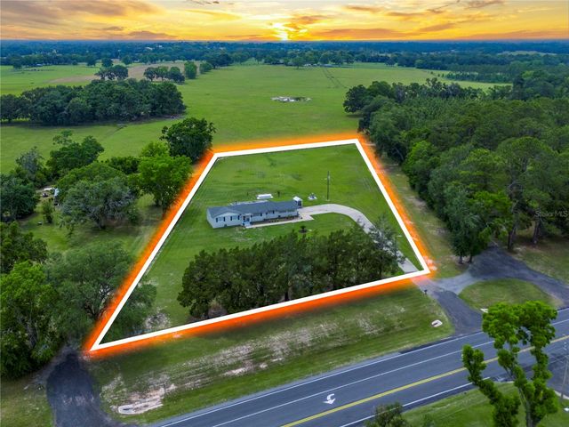 6694 S US HWY 441, Lake City, FL 32025