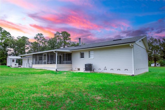 6694 S US HWY 441, Lake City, FL 32025