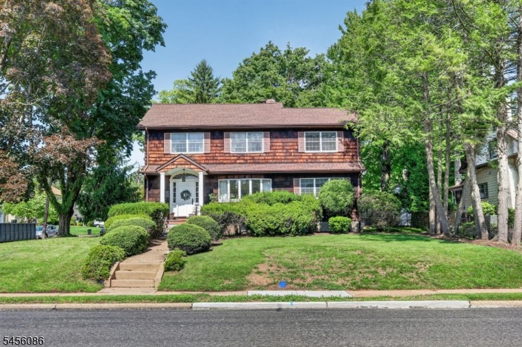 484 Godwin Ave, Midland Park Boro, NJ 07432 — exterior